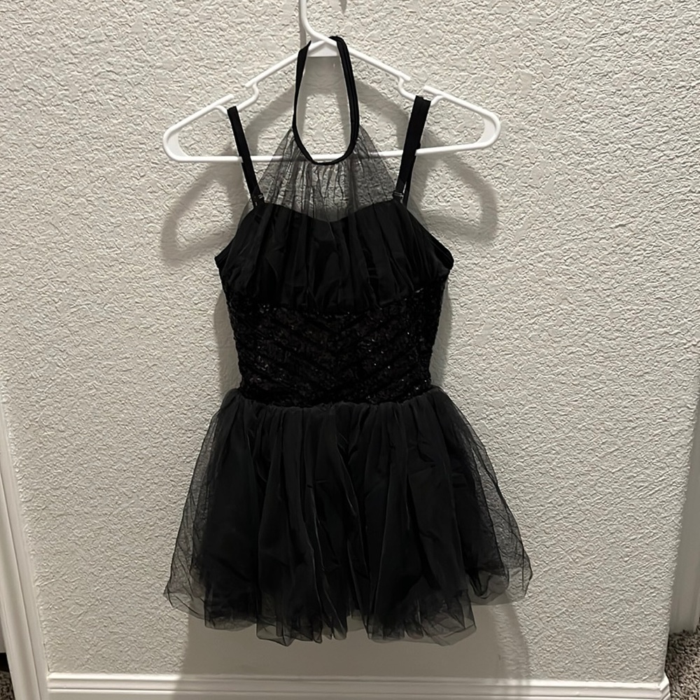 DanceWear - Picture 2 of 5